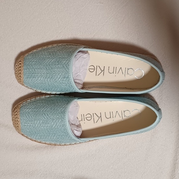 New Lt blue Calvin Klein espadrilles 9 - Picture 3 of 8